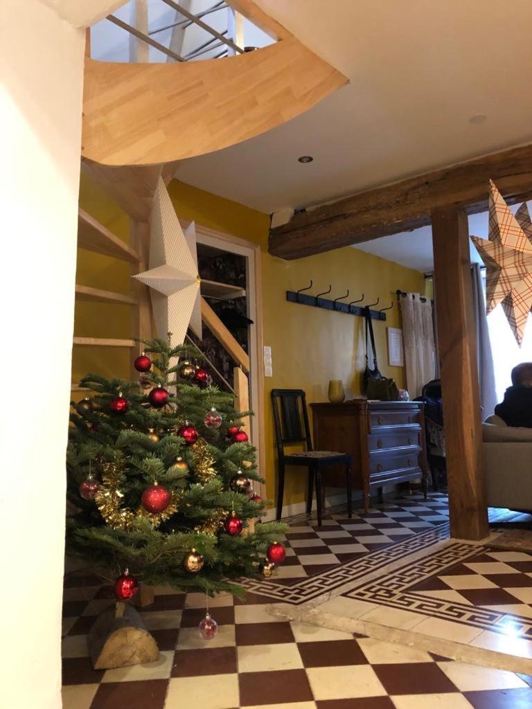 L'Echoppe En Ville Амбоаз Екстериор снимка