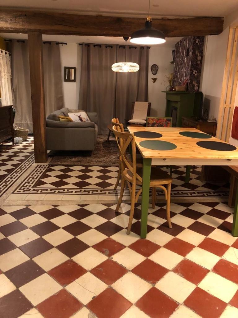 L'Echoppe En Ville Амбоаз Екстериор снимка